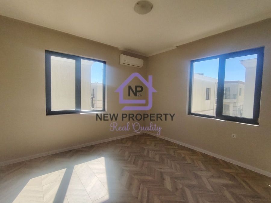 Снимка 347376173