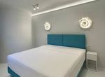 Photo 347598329