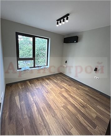 Снимка 347606126