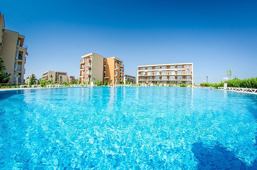 Снимка 347643548