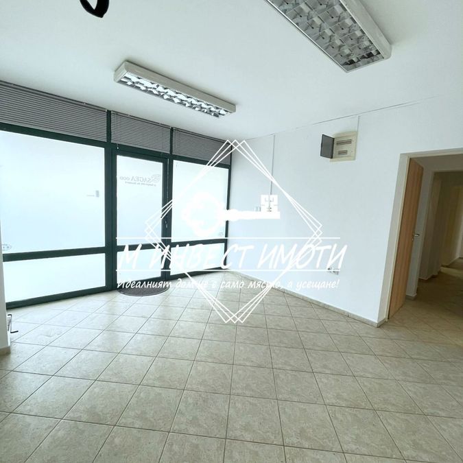 Снимка 348605021