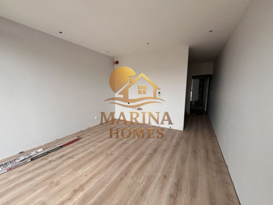 Снимка 348609521