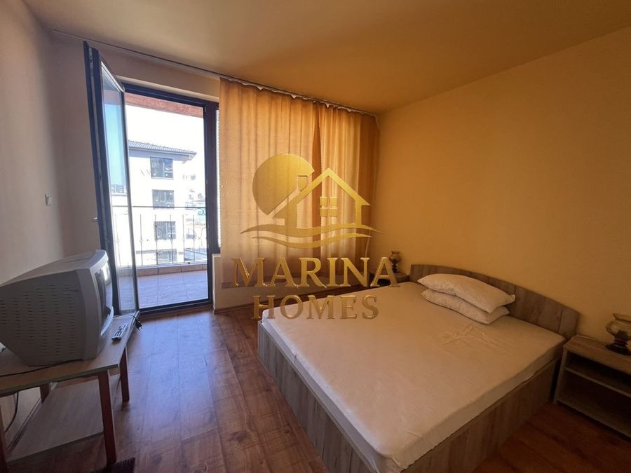 Снимка 348609539