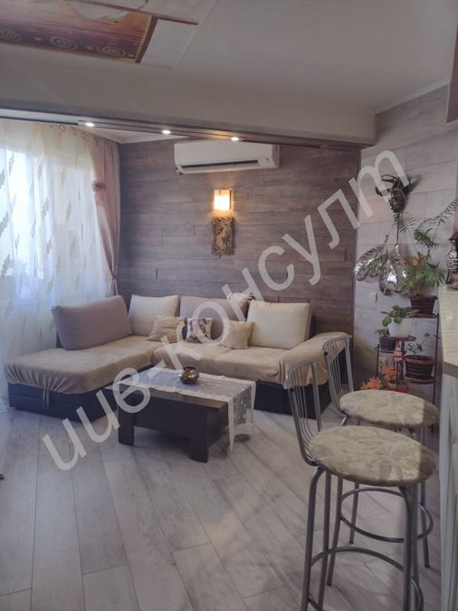 Снимка 348651374