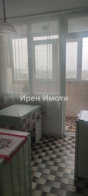 Снимка 348680192