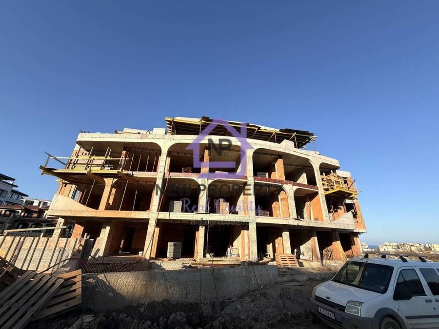 Снимка 348778919