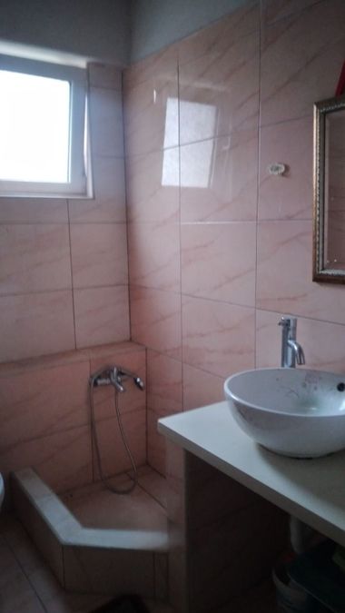 Photo 348984290