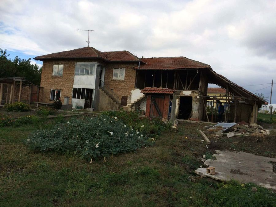 Снимка 349329737