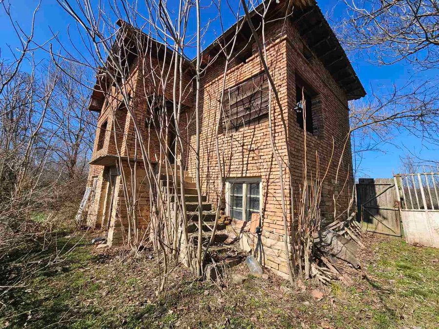 Снимка 349339094