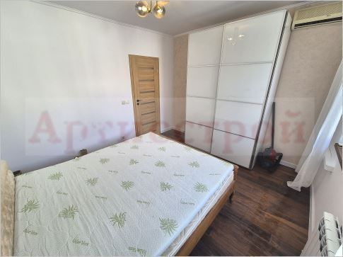 Снимка 349465760