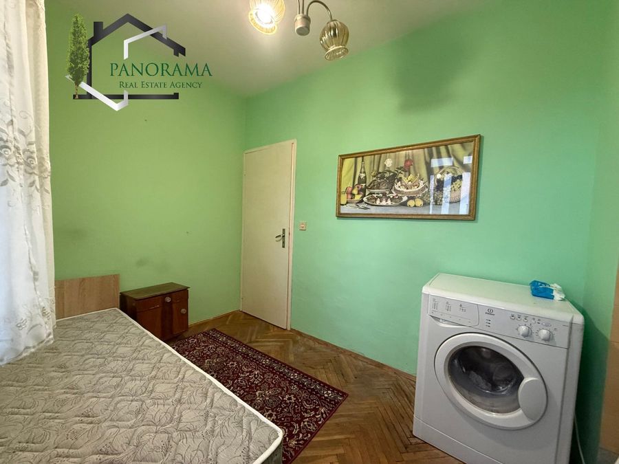 Снимка 349850120