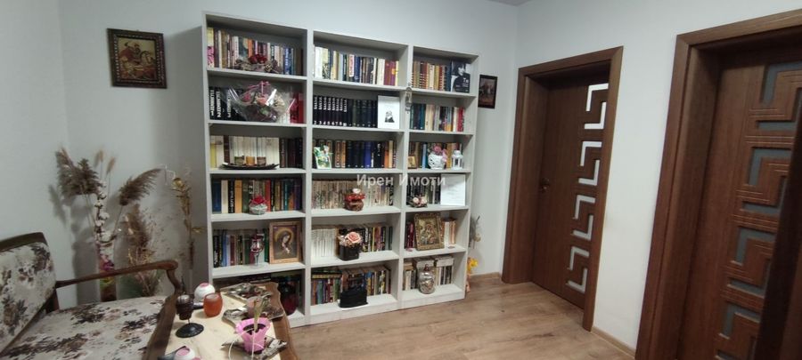 Снимка 350002877