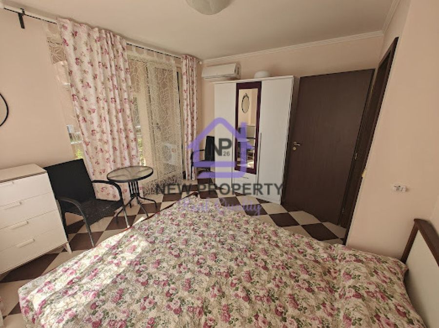 Снимка 350355425