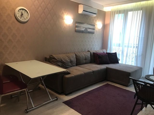 Снимка 350483711