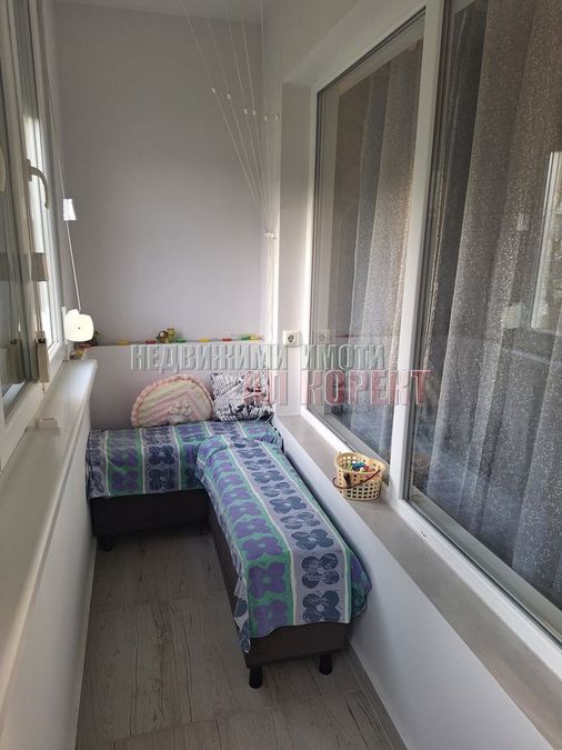 Снимка 350869262