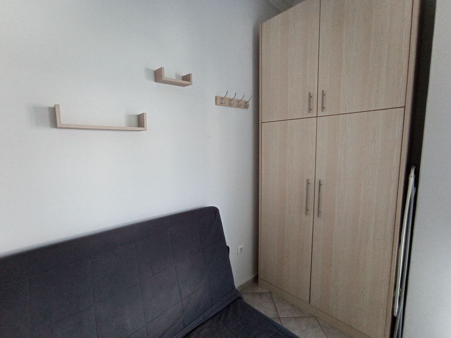 Photo 351248474