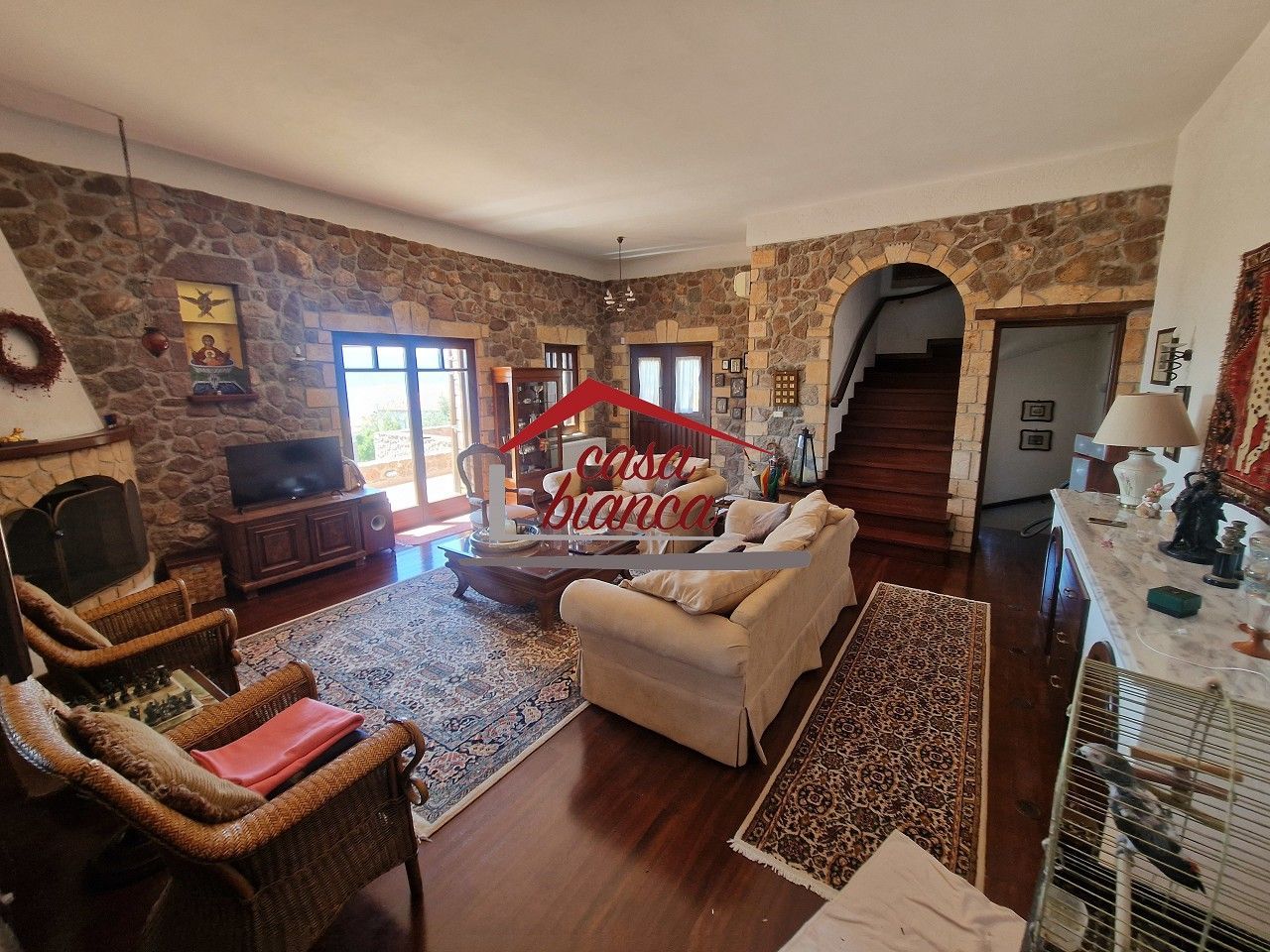Photo 4