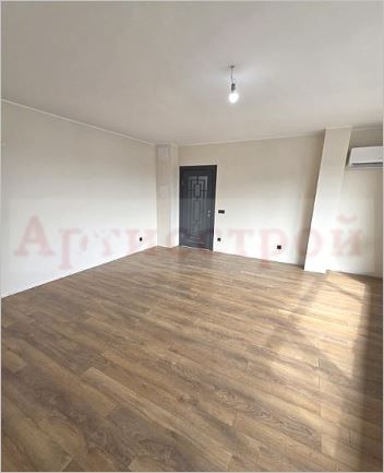 Снимка 351841520