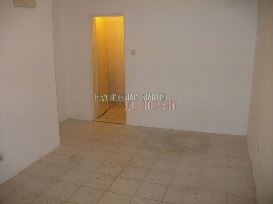 Снимка 351852059