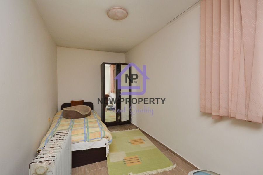 Снимка 351854039