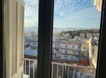 Photo 352122980