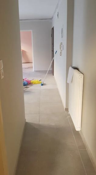 Photo 352123127