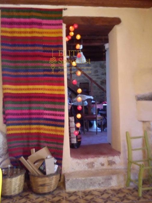 Photo 352839104