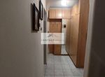 Photo 352880306