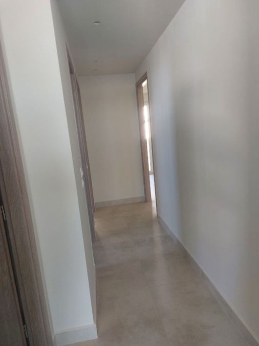 Photo 353073266