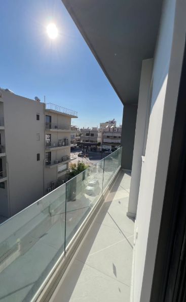 Photo 353097578