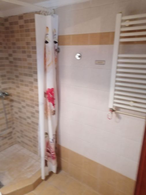 Photo 353196569