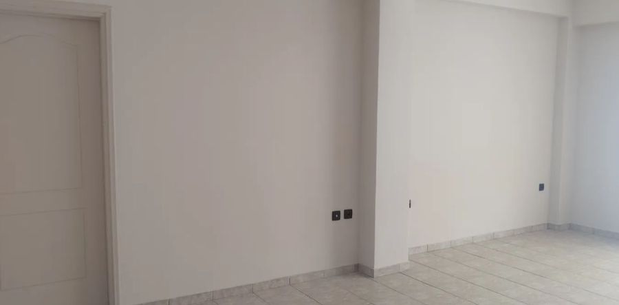 Photo 353220350