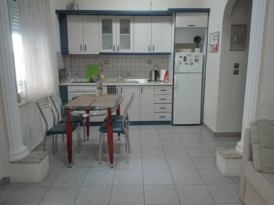 Photo 353563064