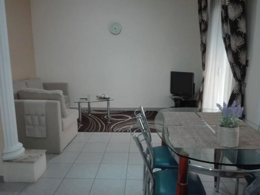 Photo 353563364