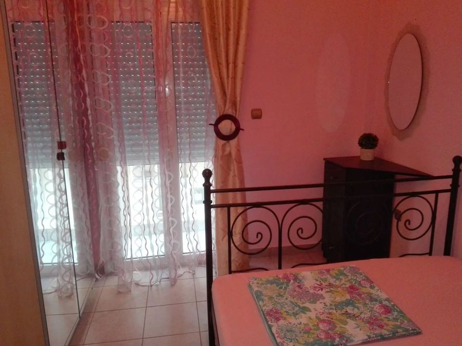 Photo 353563421