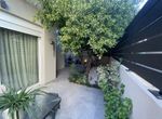 Photo 353598863