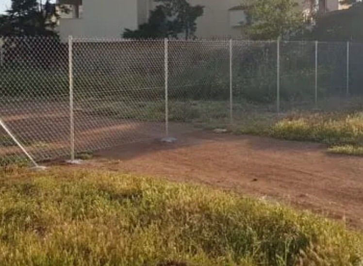 Photo 353921942