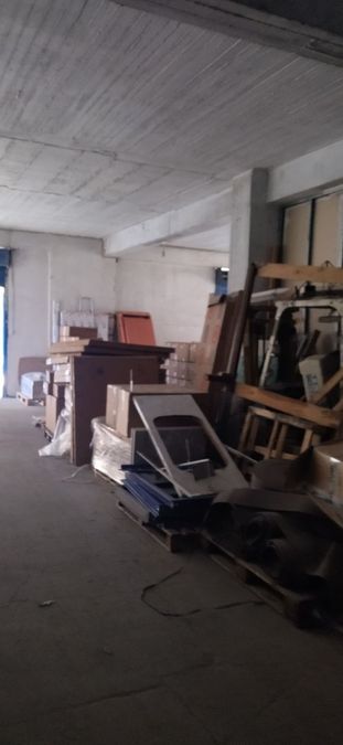 Photo 354019721