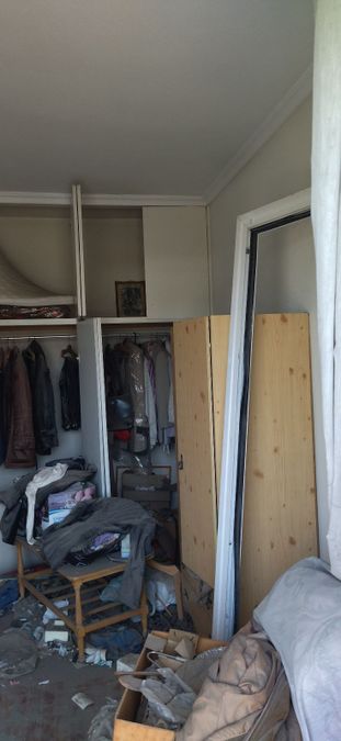 Photo 354754310