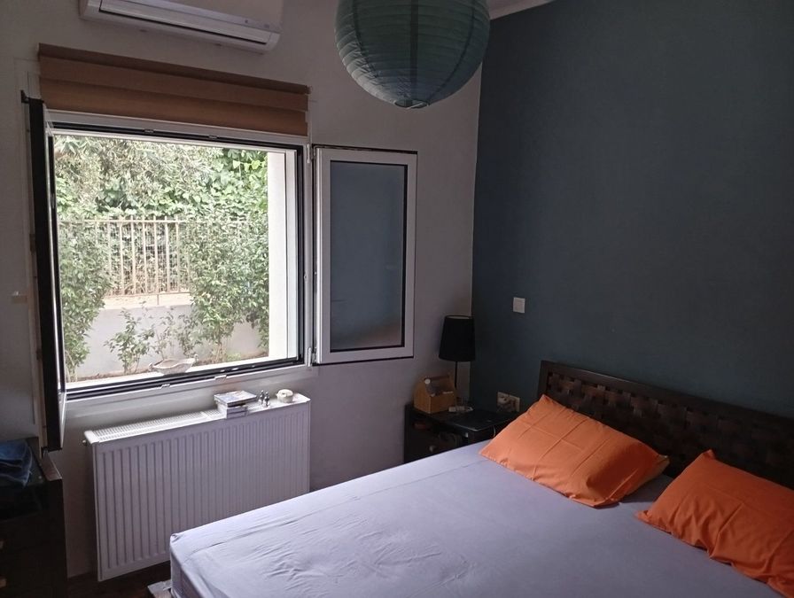 Photo 354780848
