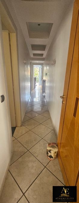 Photo 355080566