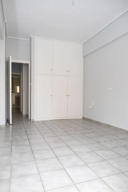 Photo 355334165