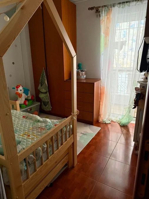 Photo 355450181