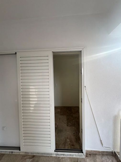 Photo 355730996
