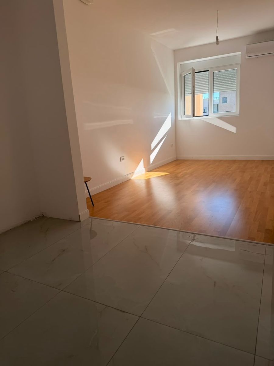 Spacious Apartment in Center (Bar) 6