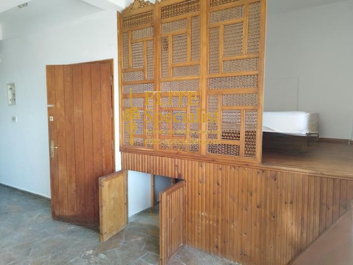 Photo 356491904
