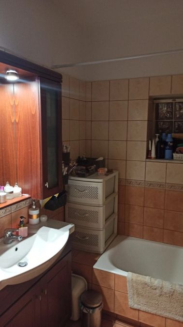 Photo 356581469