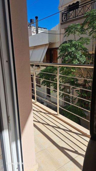 Photo 356670473