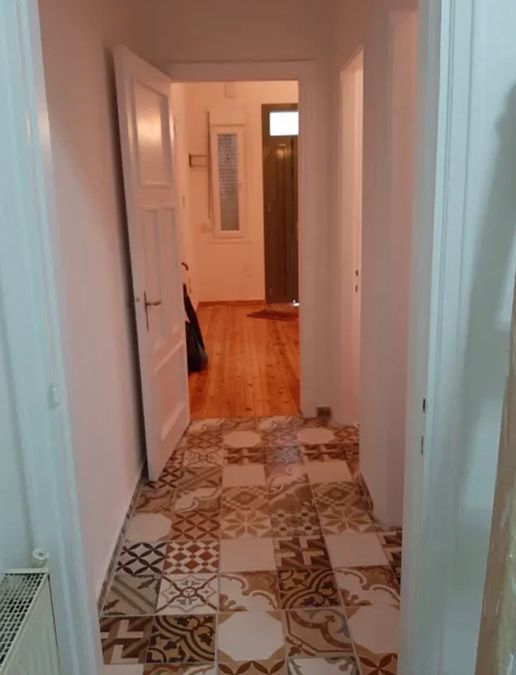 Photo 357141098