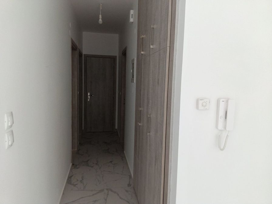 Photo 357163721